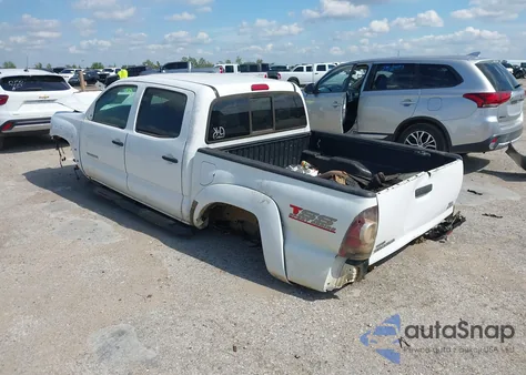 2013 Toyota Tacoma Double Cab z USA, uszkodzony, nr VIN 5TFLU4EN8DX052101